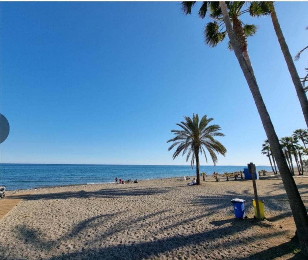 Apartment Junto Paseo Maritimo Piscinas Jardines Y Parking