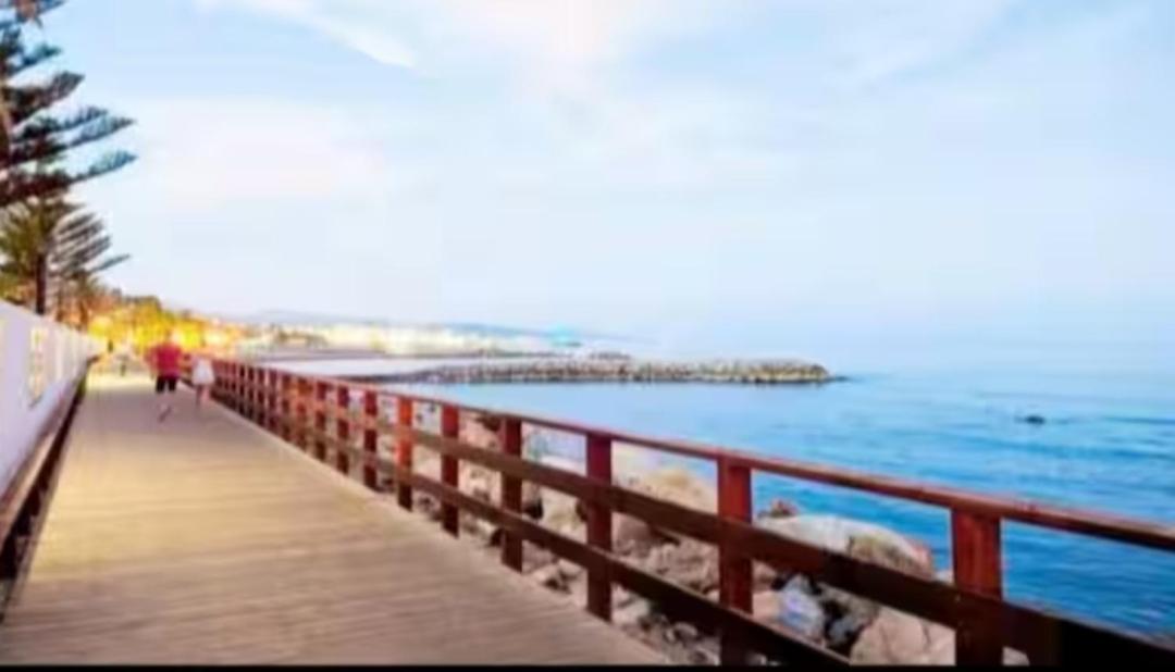 Apartment Junto Paseo Maritimo Piscinas Jardines Y Parking *