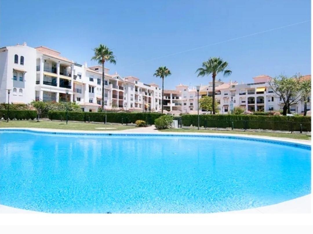 Junto Paseo Maritimo Piscinas Jardines Y Parking Apartment Marbella